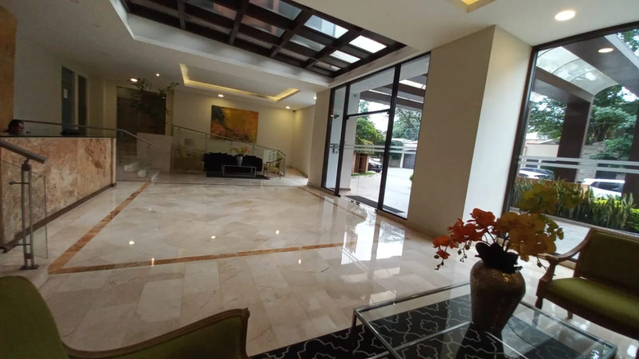 VENTA DE  APARTAMENTO EN EDIFICIO TARRAGONA ZONA 15 — Apartamento en Venta en Tarragona, Zona 15, Guatemala, Ciudad — foto 5 de 16