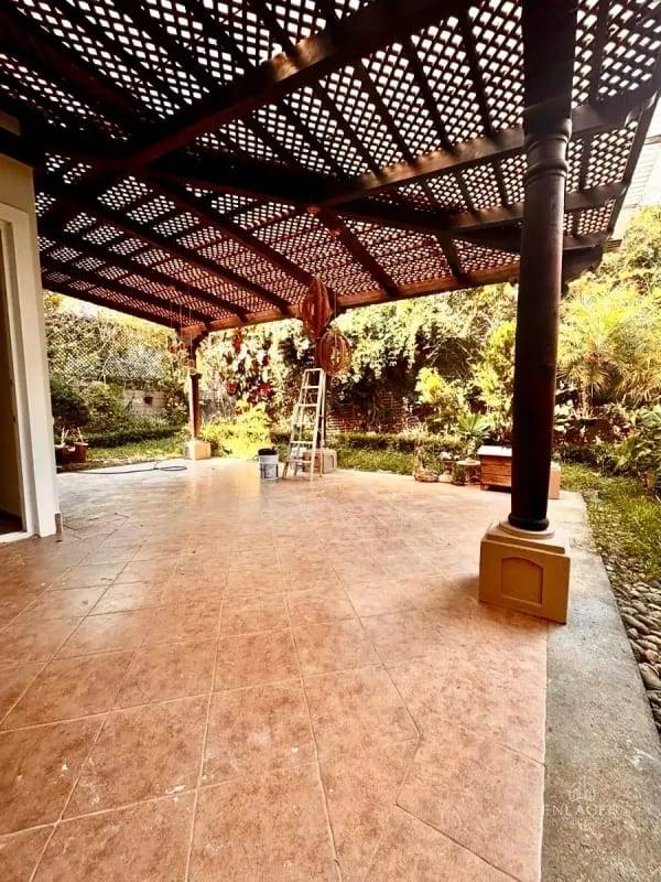Entrada a Fraijanes • Casa en Renta/Venta • Villas de Entreverdes — Casa en Alquiler en Villas de Entreverdes, Carretera a El Salvador, Guatemala, Ciudad — foto 13 de 13
