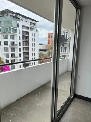 VENTA APARTAMENTO EN EDIFICIO 3-85 VISTA HERMOSA I — Apartamento en Venta en Edificio 3-85, Zona 15, Guatemala, Ciudad — miniatura 5 de 11