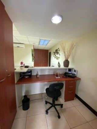 Oficina en Venta en Edificio Torino I, Zona 10 , Guatemala — Oficina en Venta en Torino, Zona 10, Guatemala, Ciudad — miniatura 5 de 9