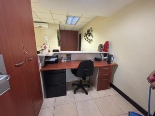 Oficina en Venta en Edificio Torino I, Zona 10 , Guatemala — Oficina en Venta en Torino, Zona 10, Guatemala, Ciudad — miniatura 3 de 9