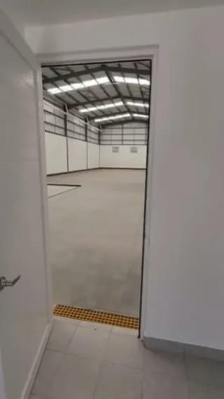 RENTA OFIBODEGA CAES1 — Bodega / Ofibodega en Alquiler en Carretera a El Salvador, Guatemala, Ciudad — miniatura 6 de 9