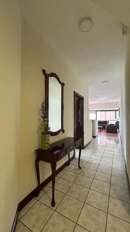 Apartamento amueblado en renta en zona 14 — Apartamento en Alquiler en Zona 14, Guatemala, Ciudad — foto 7 de 10