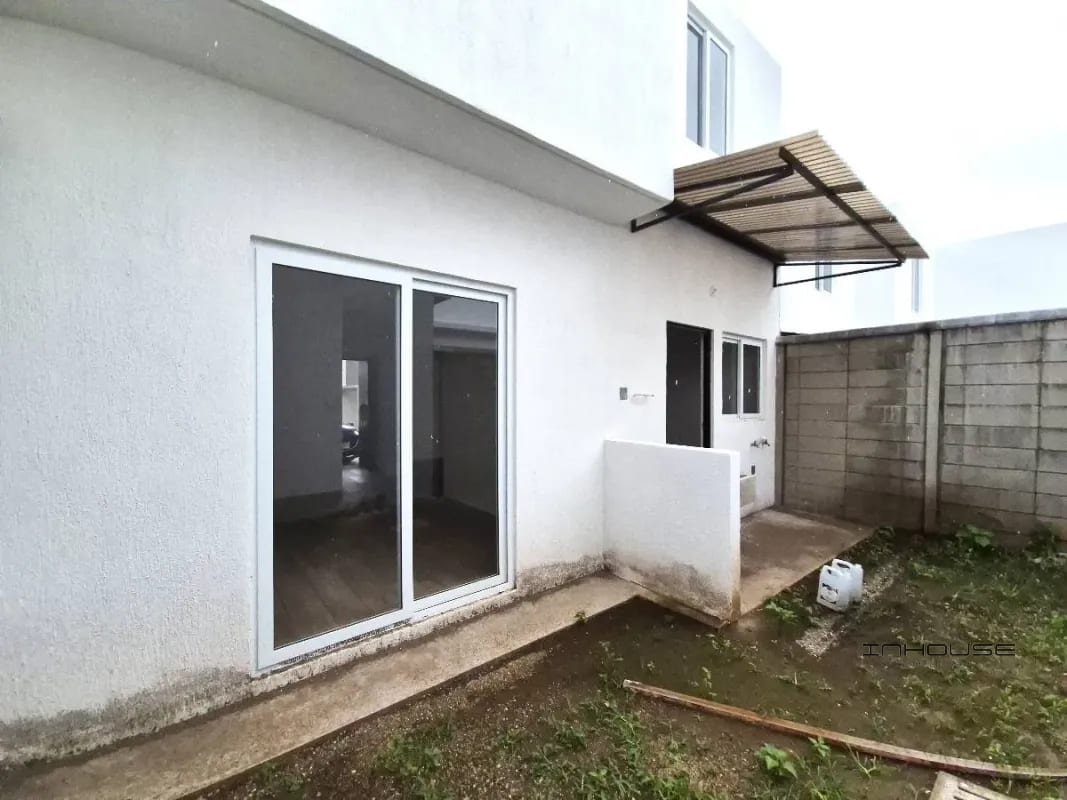 CASA EN RENTA KM 16.5 SECOYA DE ARRAZOLA — Casa en Alquiler en Carretera a El Salvador, Guatemala, Ciudad — foto 3 de 10