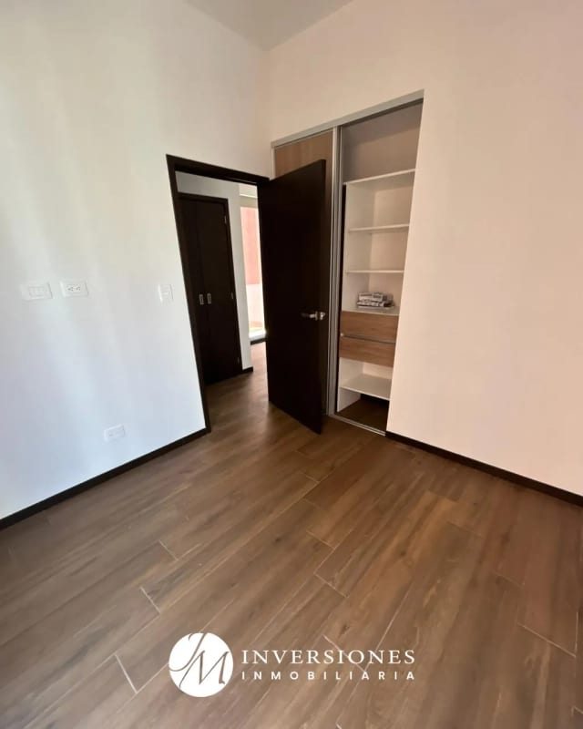Apartamento en renta zona 10 cerca de La Estación — Apartamento en Alquiler en Zona 10, Guatemala, Ciudad — foto 8 de 13