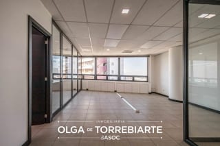 Oficina en Américas 10, Zona 13 — Oficina en Alquiler en Américas 10, Zona 13, Guatemala, Ciudad — miniatura 1 de 8