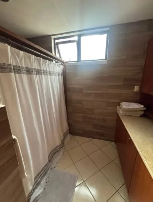 Apartamento Amplio en Alquiler, Edificio Bellagio, zona 14 — Apartamento en Alquiler en Bellagio, Zona 14, Guatemala, Ciudad — foto 5 de 9