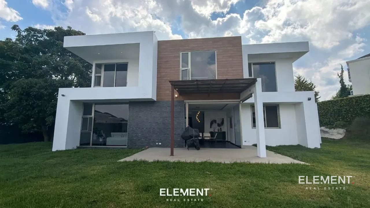 Casa en venta Villa Verde II – Carretera a Fraijanes (Km 21.5) — Casa en Venta en Vila Verde II, Carretera a El Salvador, Guatemala, Ciudad — foto 2 de 14