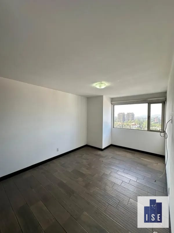 Apartamento en Alquiler Verona Z.10 — Apartamento en Alquiler en Verona, Zona 10, Guatemala, Ciudad — foto 8 de 13