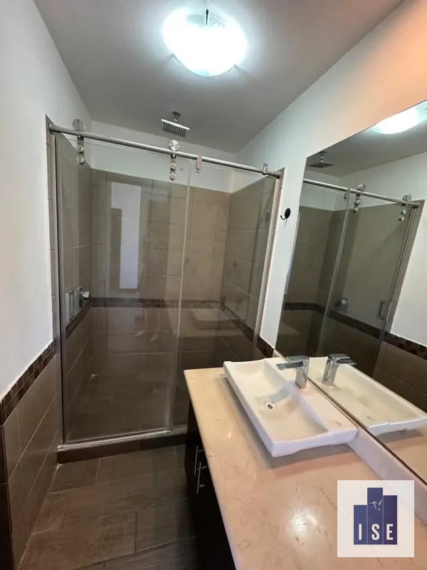 Apartamento en Alquiler Verona Z.10 — Apartamento en Alquiler en Verona, Zona 10, Guatemala, Ciudad — foto 3 de 13