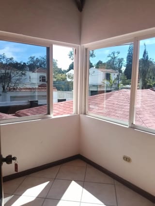 Casa en venta - Residenciales San Anotnio - Km 16.5 CAES — Casa en Venta en Carretera a El Salvador, Guatemala, Ciudad — miniatura 8 de 15