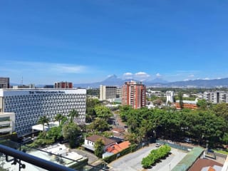 🚨 OFICINA EN RENTA AMUEBLADA – EDIFICIO DUBAI CENTER, ZONA 10 🚨  Zona 10 — Oficina en Alquiler en Dubai Center, Zona 10, Guatemala, Ciudad — miniatura 1 de 11