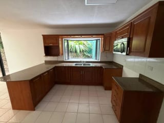 Preciosa casa en venta en Condominio la Encantada, km 12 Carretera El Salvador. — Casa en Venta en Carretera a El Salvador, Guatemala, Ciudad — miniatura 10 de 17