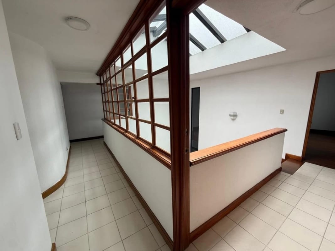 Preciosa casa en venta en Condominio la Encantada, km 12 Carretera El Salvador. — Casa en Venta en Carretera a El Salvador, Guatemala, Ciudad — foto 8 de 17