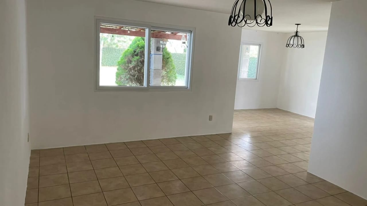Casa en venta - La Fontana - Km25.5 CAES — Casa en Venta en Carretera a El Salvador, Guatemala, Ciudad — foto 5 de 13