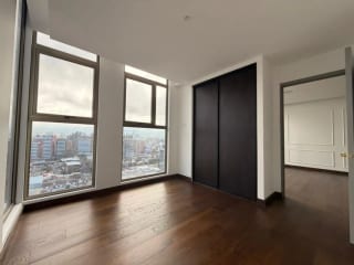 Apartamento en Venta | Atarah | Zona 10 | 3 habitaciones · Moderno — Apartamento en Venta en Atarah, Zona 10, Guatemala, Ciudad — miniatura 5 de 8