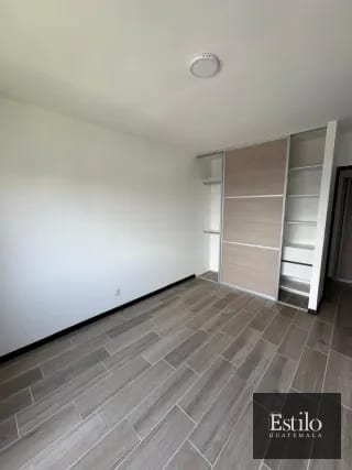 APARTAMENTO EN ALQUILER SEGHERIA Z.14 — Apartamento en Alquiler en Segheria, Zona 14, Guatemala, Ciudad — miniatura 6 de 14