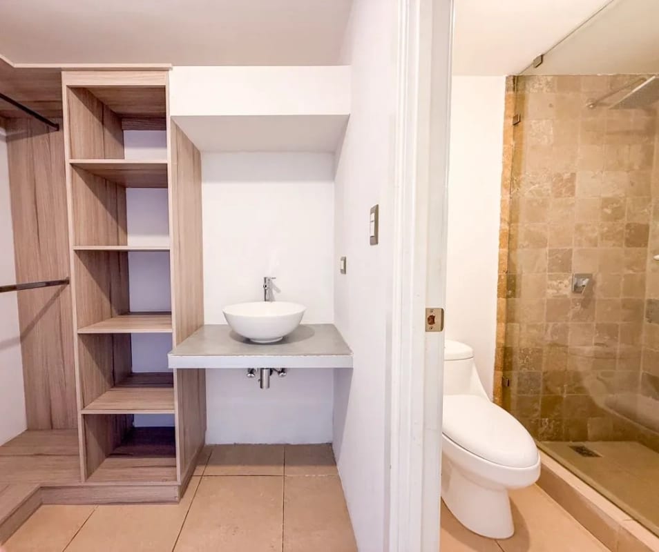CASA EN VENTA ó RENTA EXPLANADA CAYALA Z.16 GUATEMALA — Casa en Venta en Explanada Cayalá, Zona 16, Guatemala, Ciudad — foto 6 de 17