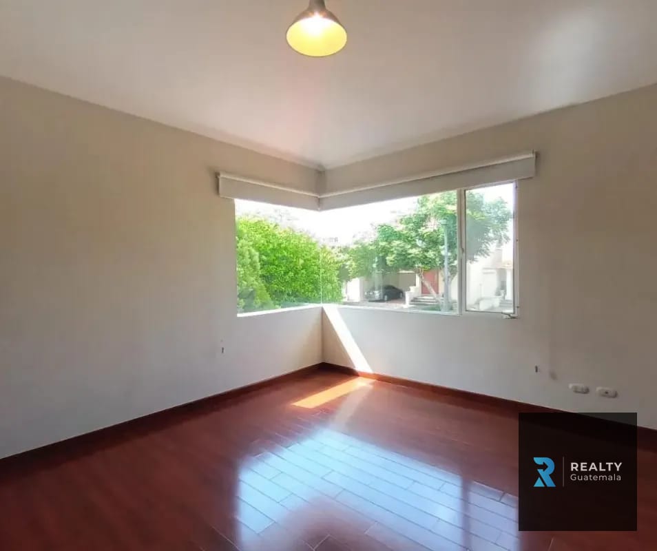 VENDO Casa Carretera a El Salvador, Condominio Portal del Bosque II — Casa en Venta en Portal del Bosque II, Carretera a El Salvador, Guatemala, Ciudad — foto 7 de 15