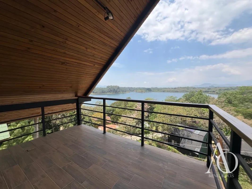 Casa en Venta en Laguna del Pino / EN DIRECTO — Casa en Venta en Laguna del Pino, Barberena, Santa Rosa — foto 5 de 12