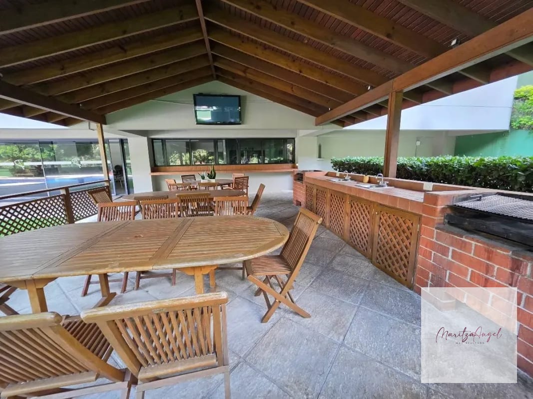 VENTA DE CASA EN ZONA 14 — Casa en Venta en Premiere Club, Zona 14, Guatemala, Ciudad — foto 10 de 12