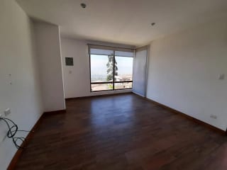 CASA EN RENTA CONDOMINIO ALTO VALLE CAES KM 12.5 4 HABITACIONES — Casa en Alquiler en Carretera a El Salvador, Guatemala, Ciudad — miniatura 6 de 15