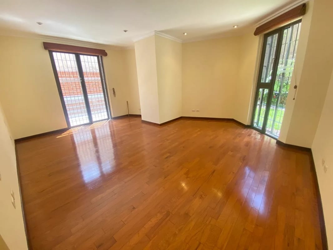 APARTAMENTO CON JARDÍN PRIVADO EN ZONA 14 – PLENUM CATORCE 100 M² DE JARDÍN — Apartamento en Alquiler en Zona 14, Guatemala, Ciudad — foto 3 de 8