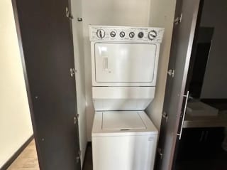 Apartamento en RENTA zona 10 — Apartamento en Alquiler en Verona, Zona 10, Guatemala, Ciudad — miniatura 6 de 13