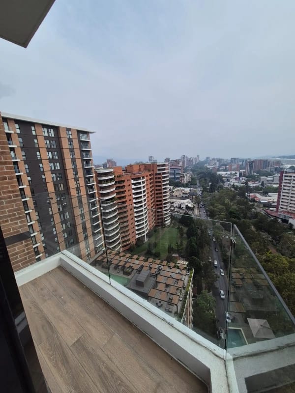 Renta Apartamento Parque 14 3hab y 1 servicio — Apartamento en Alquiler en Parque 14, Zona 14, Guatemala, Ciudad — foto 6 de 16