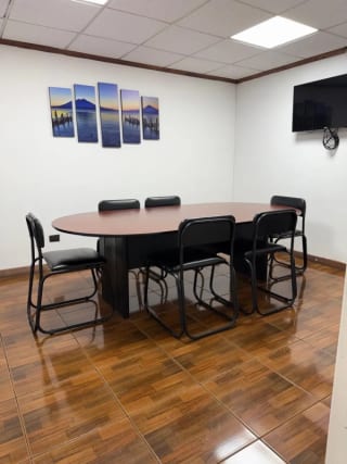 Oficina en Venta en zona 9 — Oficina en Venta en Zona 9, Guatemala, Ciudad — miniatura 1 de 14