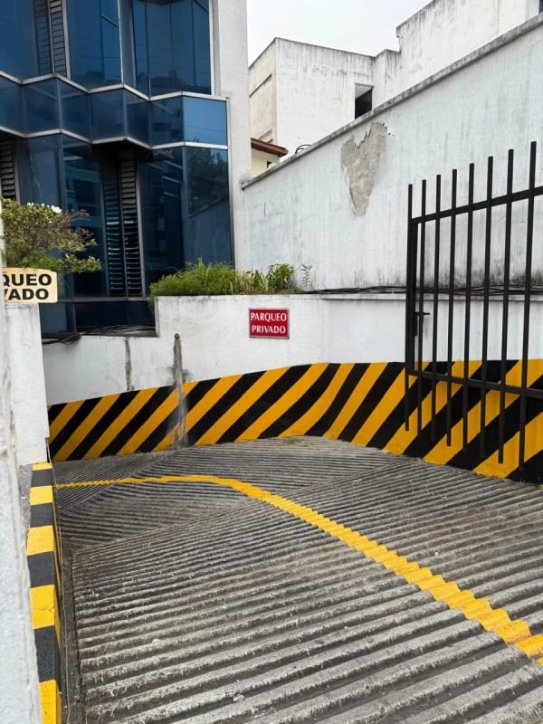Oficina en Venta en zona 9 — Oficina en Venta en Zona 9, Guatemala, Ciudad — foto 5 de 14