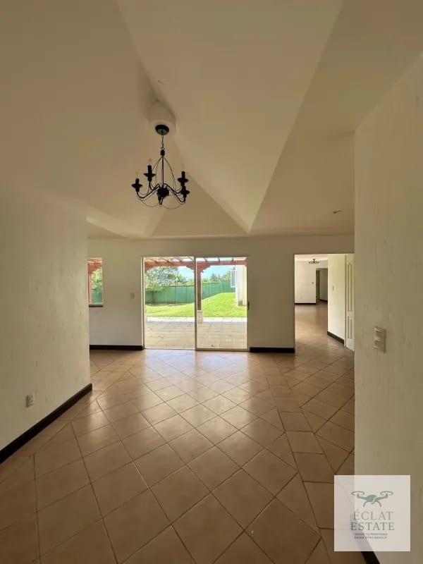 Casa de 1 nivel en renta en Casa y Campo km 24 CAES. — Casa en Alquiler en km 21-25, Carretera a El Salvador, Guatemala, Ciudad — foto 12 de 15