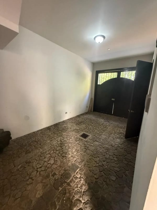 CASA en Venta - San Pedro El Panorama Antigua — Casa en Venta en El Monasterio, Antigua, Sacatepéquez — foto 3 de 14