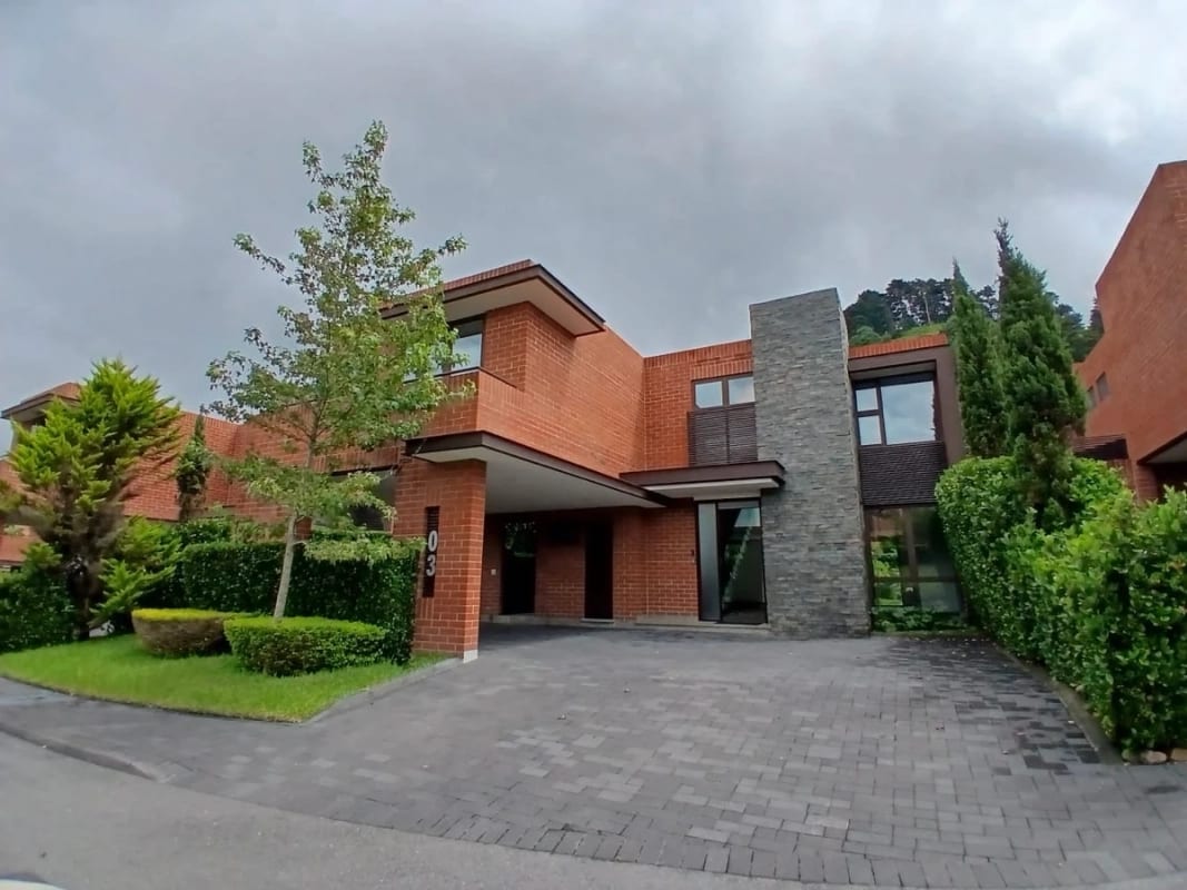 š” Casa en renta ā Condominio Buranas, Residencias Concepción (Km 15.5 CES) ā Casa en Alquiler en Buranas Concepción, Carretera a El Salvador, Guatemala, Ciudad ā foto 1 de 15