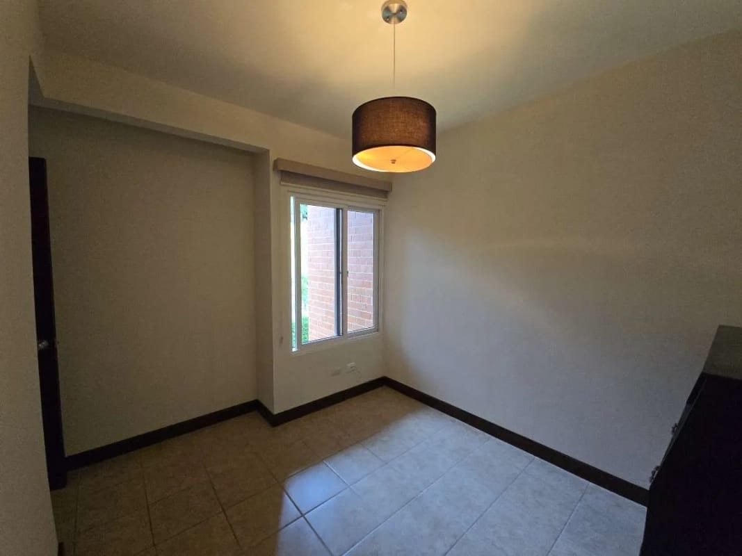 Se renta apartamento en Condominio Entreluces – CAES Km 13.5, Q5000 — Apartamento en Alquiler en Entreluces, Carretera a El Salvador, Guatemala, Ciudad — foto 7 de 11