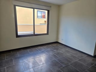 Cumbres de la Arboleda en venta, 4 habitaciones — Casa en Venta en Carretera a El Salvador, Guatemala, Ciudad — miniatura 14 de 14