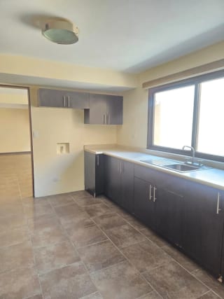 Cumbres de la Arboleda en venta, 4 habitaciones — Casa en Venta en Carretera a El Salvador, Guatemala, Ciudad — miniatura 7 de 14