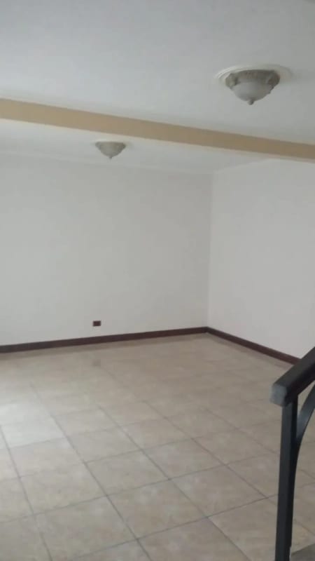 Casa en Zona 15 — Apartamento en Alquiler en Zona 15, Guatemala, Ciudad — foto 2 de 5