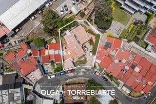 Casa en Diagonal 6, Zona 10 — Casa en Alquiler en Zona 10, Guatemala, Ciudad — miniatura 1 de 17