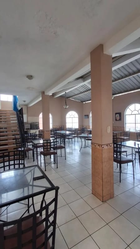 VENTA DE PROPIEDAD + NEGOCIO EN FUNCIONAMIENTO  Café / Restaurante – Zona 1 (Sector Gerona, frente al Ministerio Público) — Casa en Venta en Zona 1, Guatemala, Ciudad — foto 3 de 8