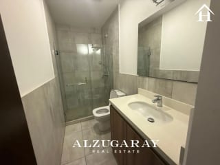 PENTHOUSE C/ VISTA 3 HAB./ EDIFICIO ZONA 10 — Apartamento en Alquiler en Zona 10, Guatemala, Ciudad — miniatura 2 de 8