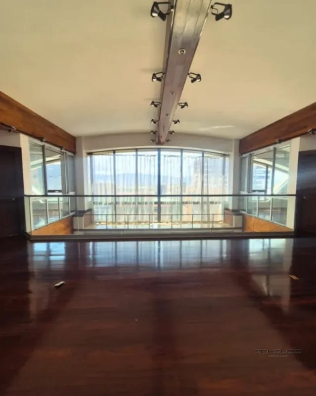 PENTHOUSE EN RENTA EN ZONA 14 CON DOS NIVELES Y TERRAZA — Apartamento en Alquiler en Zona 14, Guatemala, Ciudad — foto 7 de 11