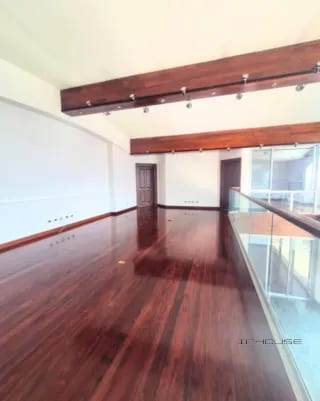 PENTHOUSE EN RENTA EN ZONA 14 CON DOS NIVELES Y TERRAZA — Apartamento en Alquiler en Zona 14, Guatemala, Ciudad — miniatura 10 de 11