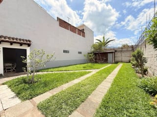 Casa amueblada en Jocotenango, Sacatepéquez — Casa en Venta en Jocotenango, Sacatepéquez — miniatura 2 de 7