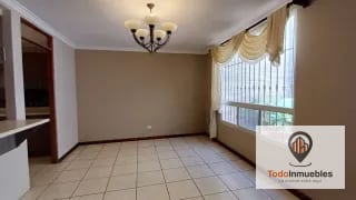 Casa en Renta en Villas de Doña Marina km 16.5 CES  — Casa en Alquiler en Carretera a El Salvador, Guatemala, Ciudad — miniatura 2 de 17