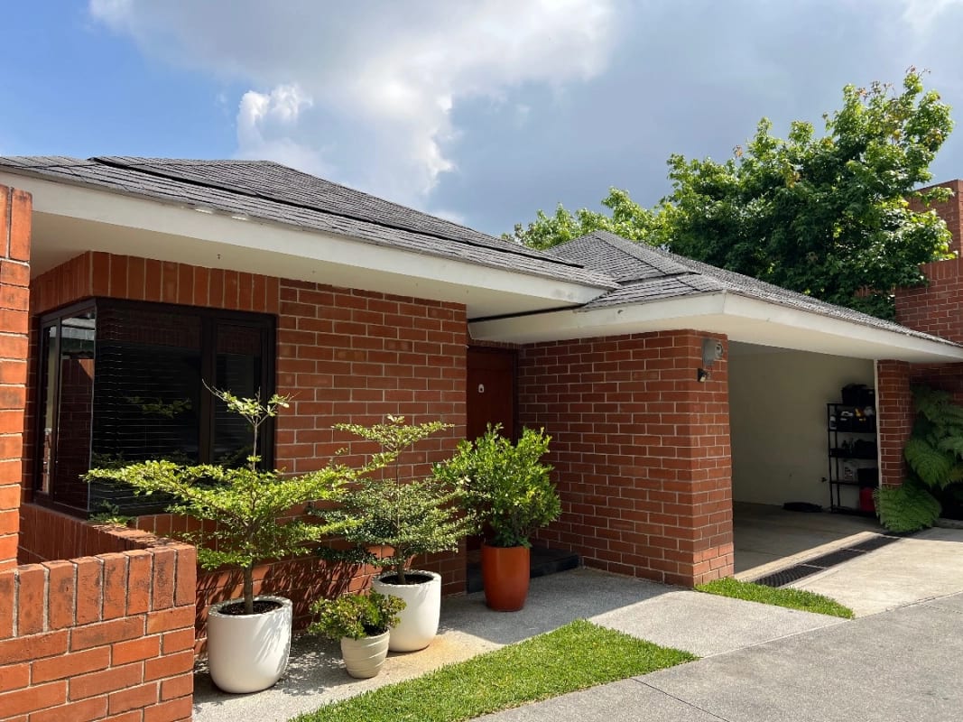 CASA VENTA MUXBAL CONDOMINIO EL CARMEN, 390 MTS2, 4 DORMITORIOS CASA UNO CON SU BAÑO, CERCA COLEGIO MONTESSORI $525,000 — Casa en Venta en Muxbal, Guatemala, Ciudad — foto 2 de 13