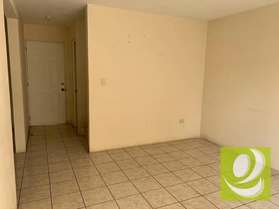 VENDO CASA EN CONDADO CATALINA — Casa en Venta en Condado Catalina, Villa Nueva, Guatemala, Ciudad — foto 4 de 6