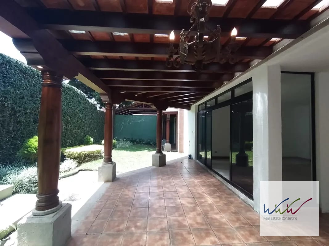 Casa en Venta Condominio Cortijo Santa Fe, zona 10 — Casa en Venta en Zona 10, Guatemala, Ciudad — foto 11 de 16
