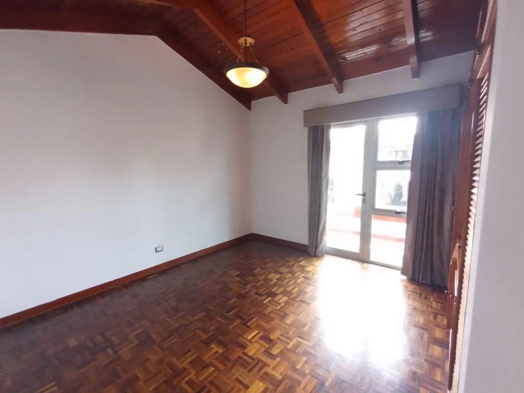 Casa en Venta Condominio Cortijo Santa Fe, zona 10 — Casa en Venta en Zona 10, Guatemala, Ciudad — foto 5 de 16