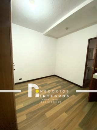 CASA EN RENTA DE 5 HABITACIONES EN ZONA 10 DENTRO DE GARITA — Casa en Alquiler en Zona 10, Guatemala, Ciudad — miniatura 15 de 15